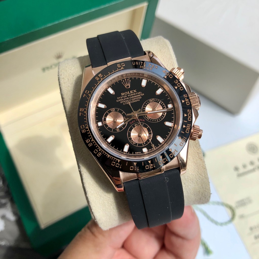 Rolex Daytona Chronograph Luxury Watch, 40mm 18K Rose Gold Case, Caliber 4130 Movement, Black Rubber Strap