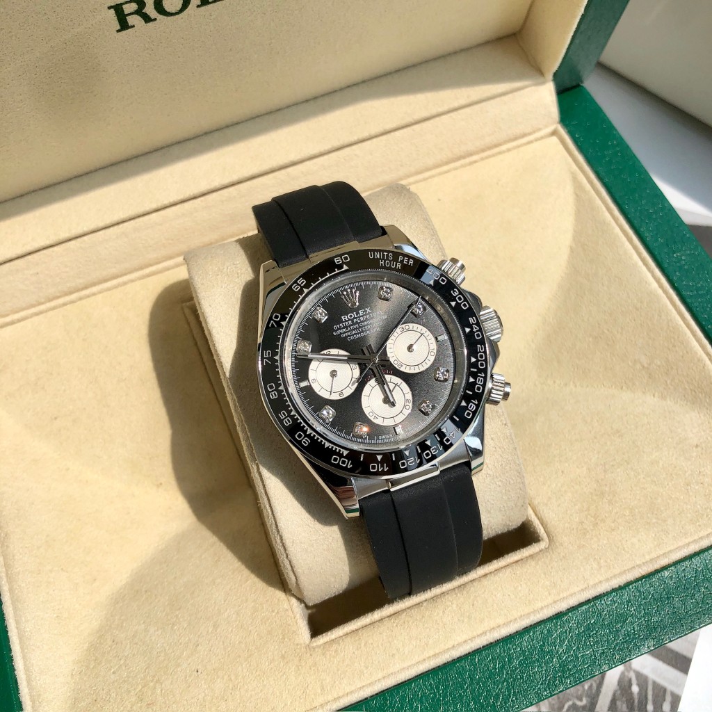 Rolex Daytona Diamond - Set Chronograph Luxury Watch, 40mm 18K White Gold Case, Caliber 4130 Movement, Black Rubber Strap