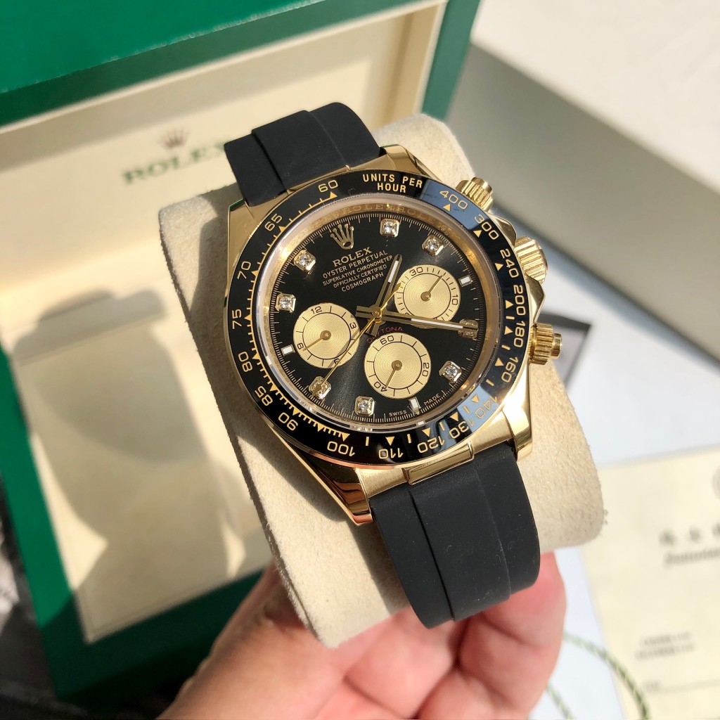 Rolex Daytona Diamond - Set Chronograph Luxury Watch, 40mm 18K Yellow Gold Case, Caliber 4130 Movement, Black Rubber Strap