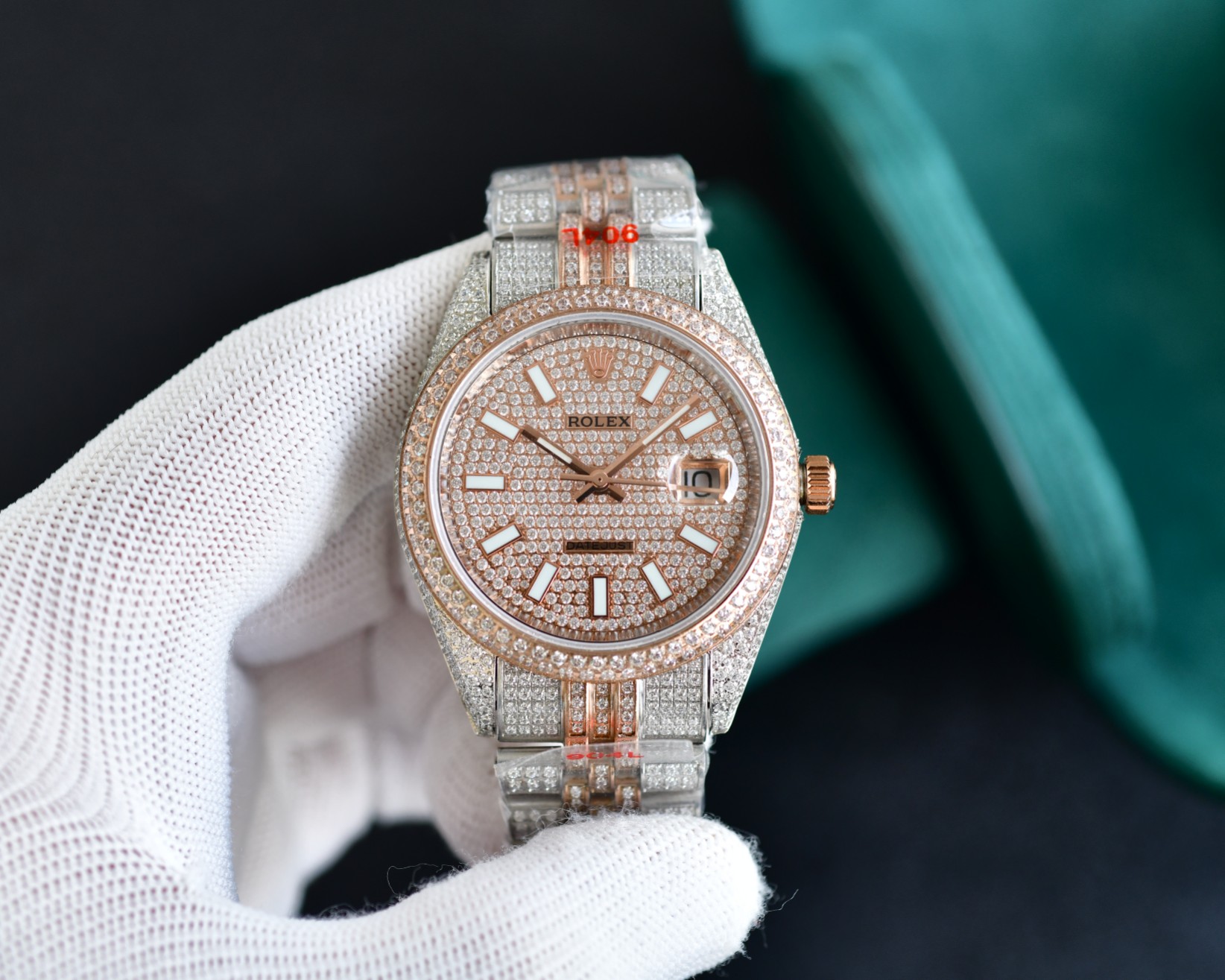 Rolex Datejust Luxury Watch, 41mm 18K Rose Gold & Stainless Steel Case with Diamond Bezel, Calibre 3235 Movement, Two - Tone Diamond - Set Jubilee Bracelet