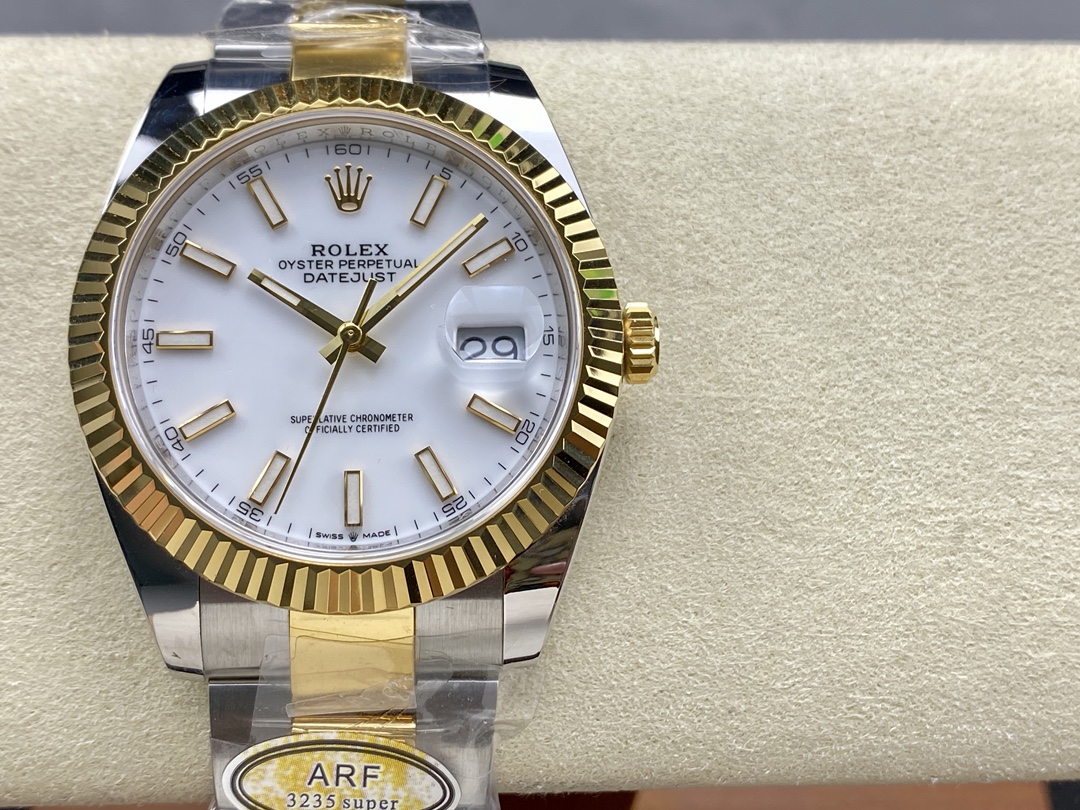 Rolex Oyster Perpetual Datejust 41mm Stainless Steel & 18K Yellow Gold Automatic Watch (Caliber 3235)