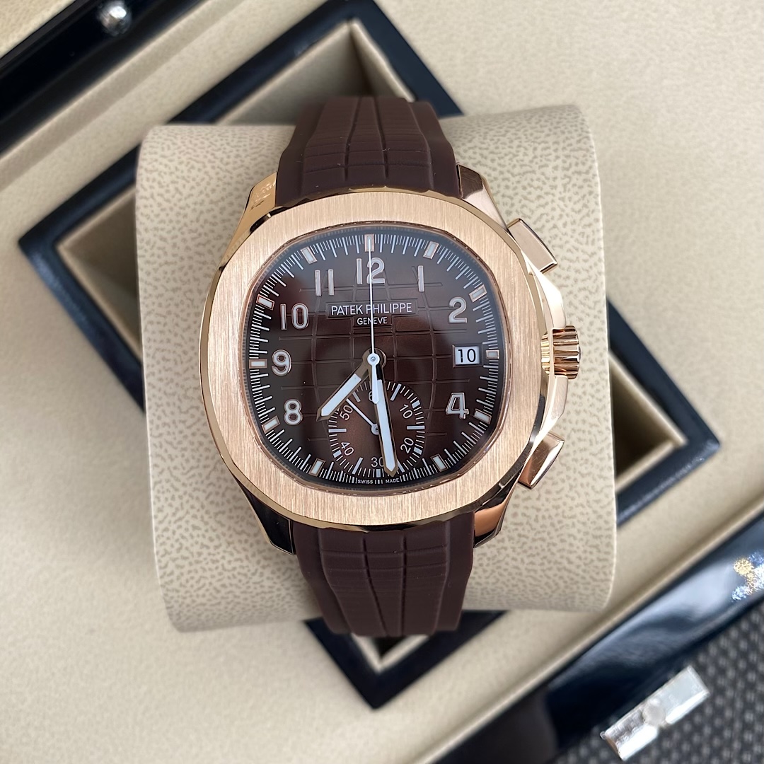 Patek Philippe Aquanaut ~42mm 18K Rose Gold Automatic Chronograph Watch (Caliber CH 28-520 C)