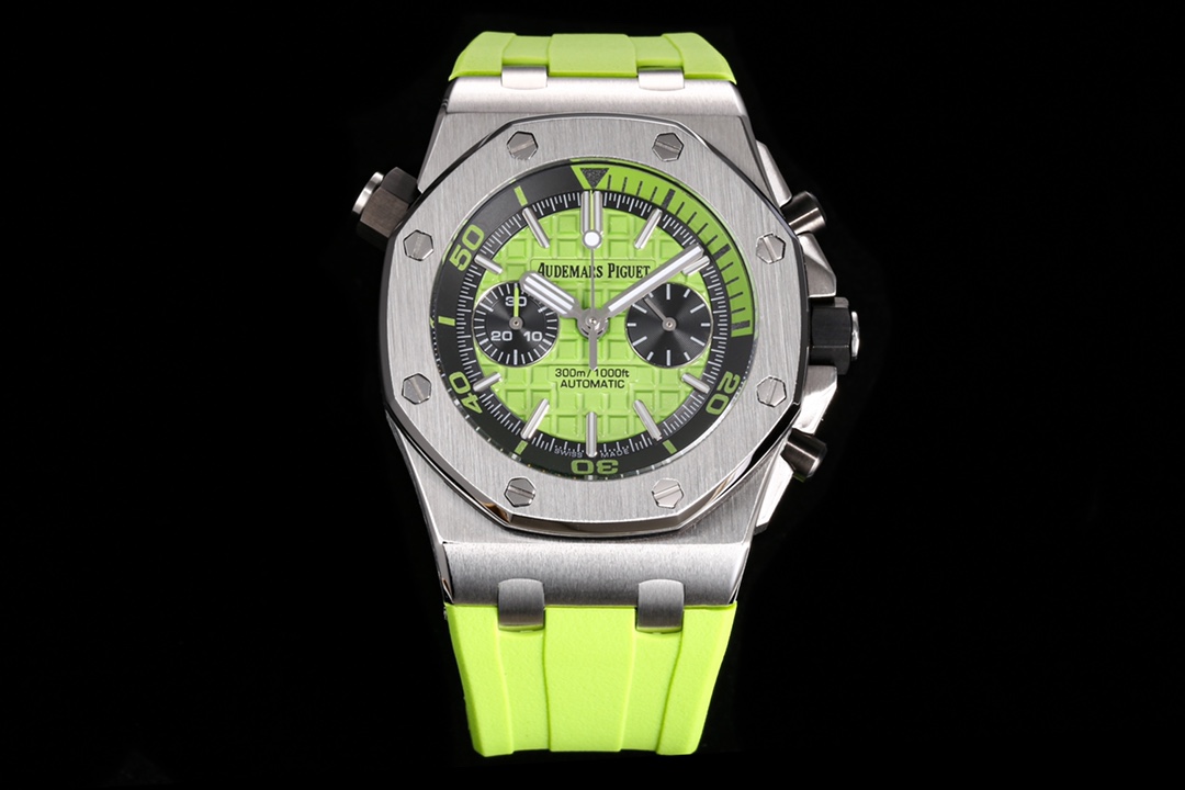 Audemars Piguet Royal Oak Offshore Green Dial Chronograph Watch, 42mm, Calibre 3126/3840 Movement