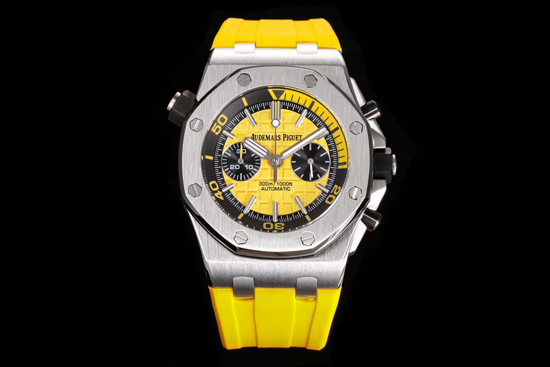 Audemars Piguet Royal Oak Offshore Yellow Dial Chronograph Watch, 42mm, Calibre 3126/3840 Movement