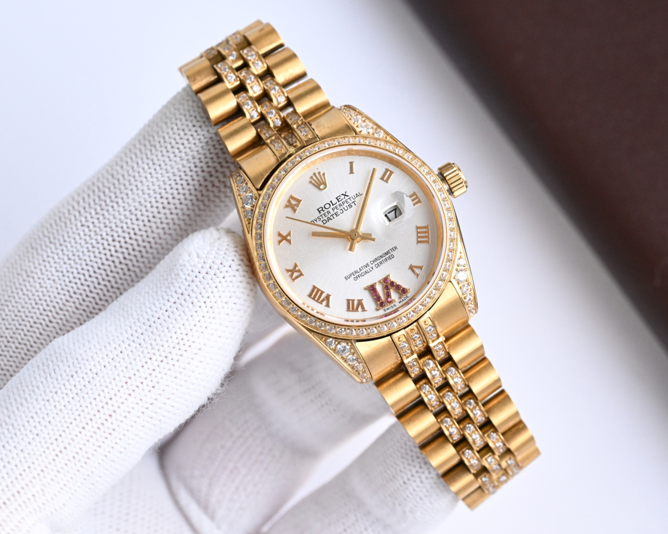 Rolex Datejust Diamond - Set White Dial Gold Watch, 36mm, Automatic Movement