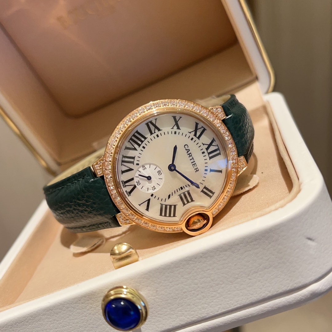Cartier Ballon Bleu de Cartier 33mm Diamond - Set Silver Dial 18K Rose Gold Watch, Calibre 076