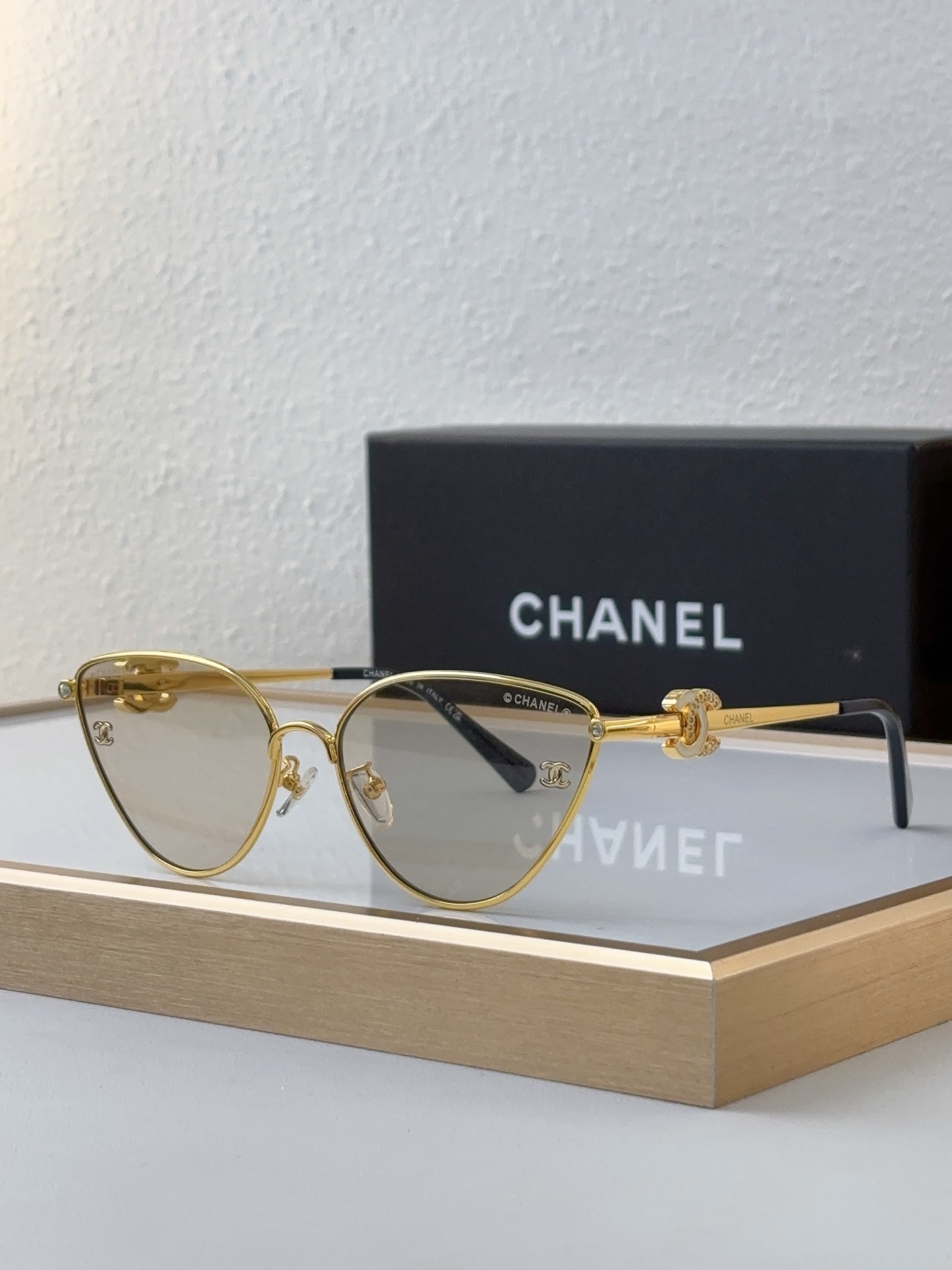 Chanel Cat - Eye Sunglasses with Gold - Tone CC & Chain Accents (Model: CH5522)