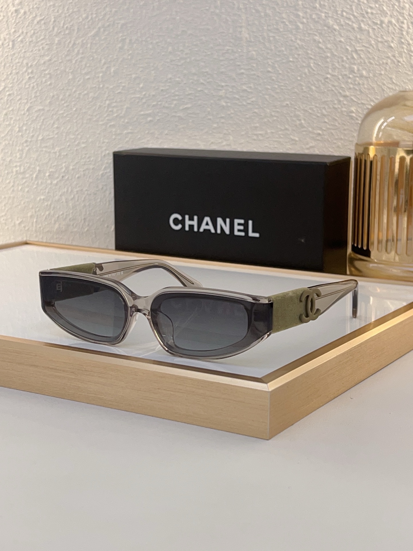 Chanel Cat - Eye Sunglasses with Pink Velvet CC Accents (Model: CH5495)