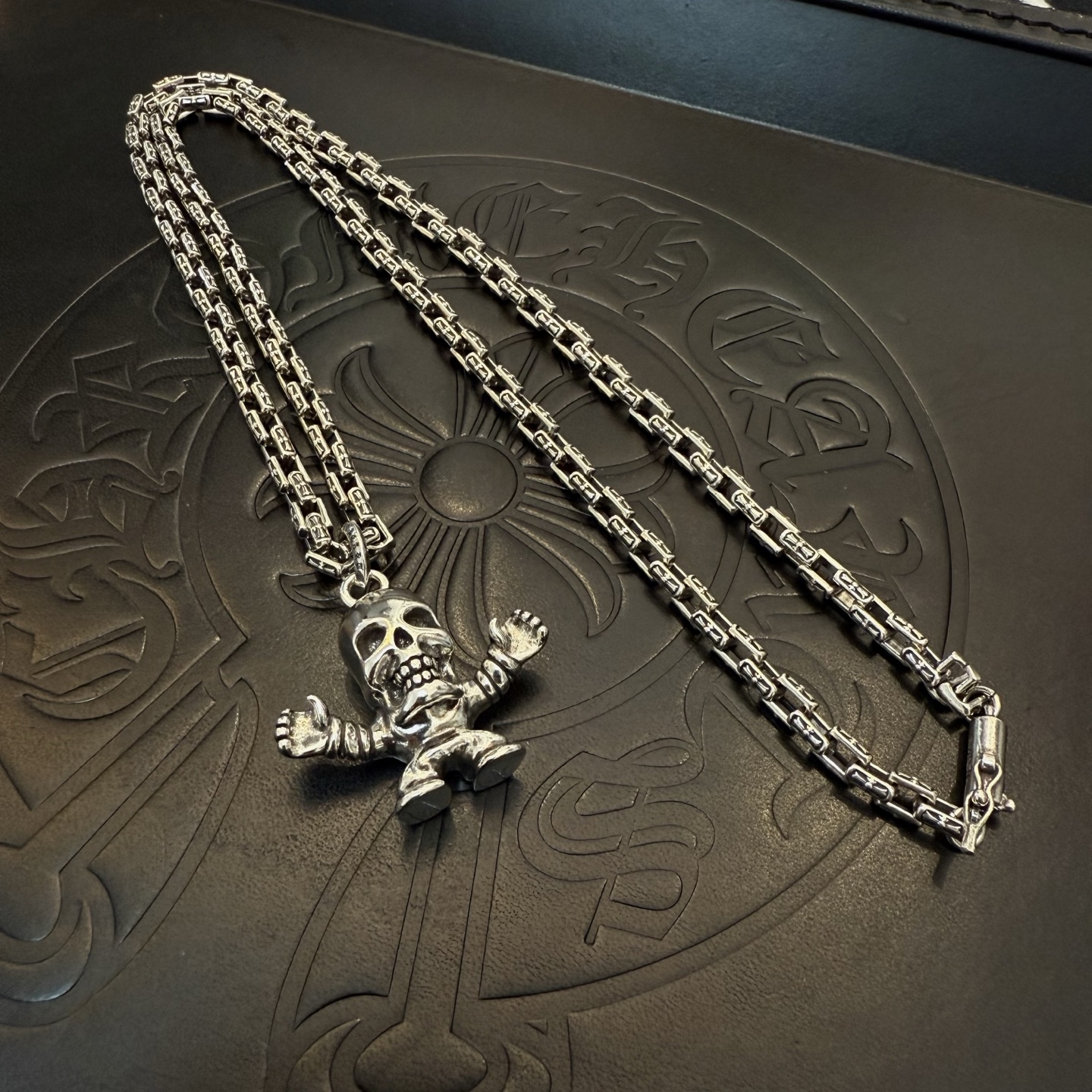 Chrome Hearts Sterling Silver Cartoon - Skull Pendant Necklace (Rectangular Link Chain) CH - SKL01