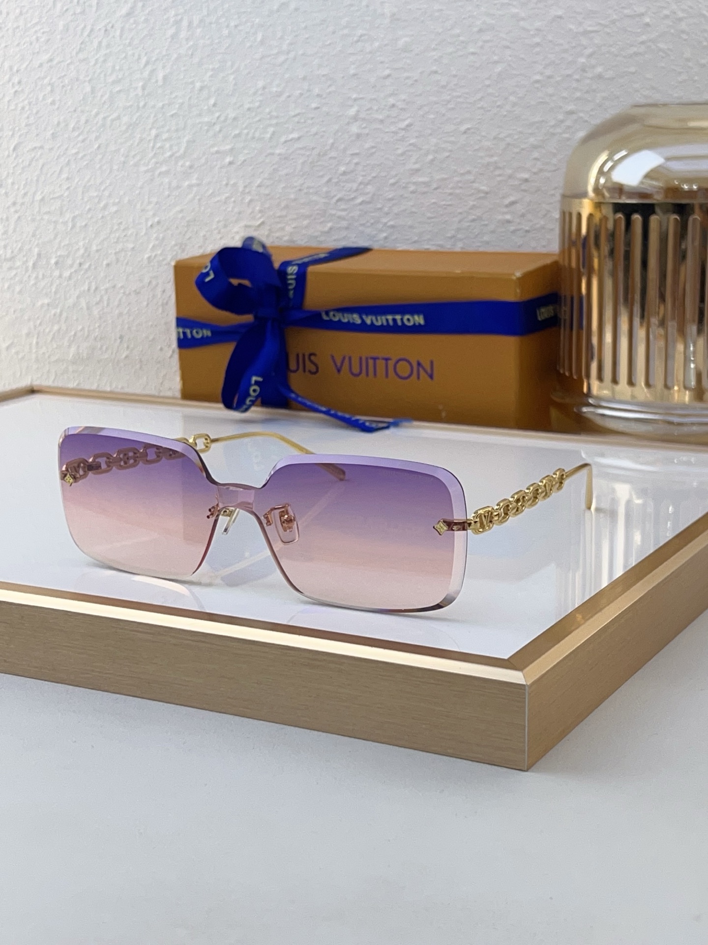 Louis Vuitton Rimless Square Sunglasses with Blue Lenses, Silver Chain - Link Temples & Diamond - Shaped Accents - Z1827E