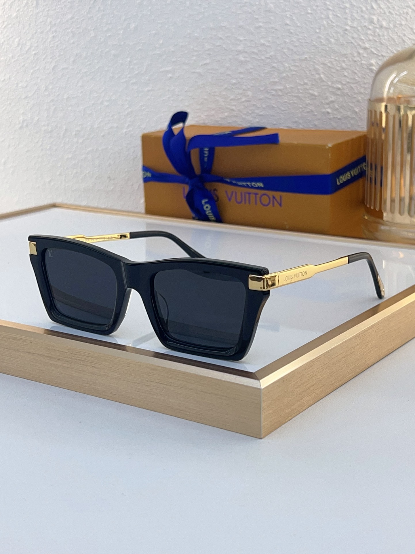 Louis Vuitton Square Acetate Sunglasses with Gold - Tone Metal Accents & Blue Lenses - Z1794E