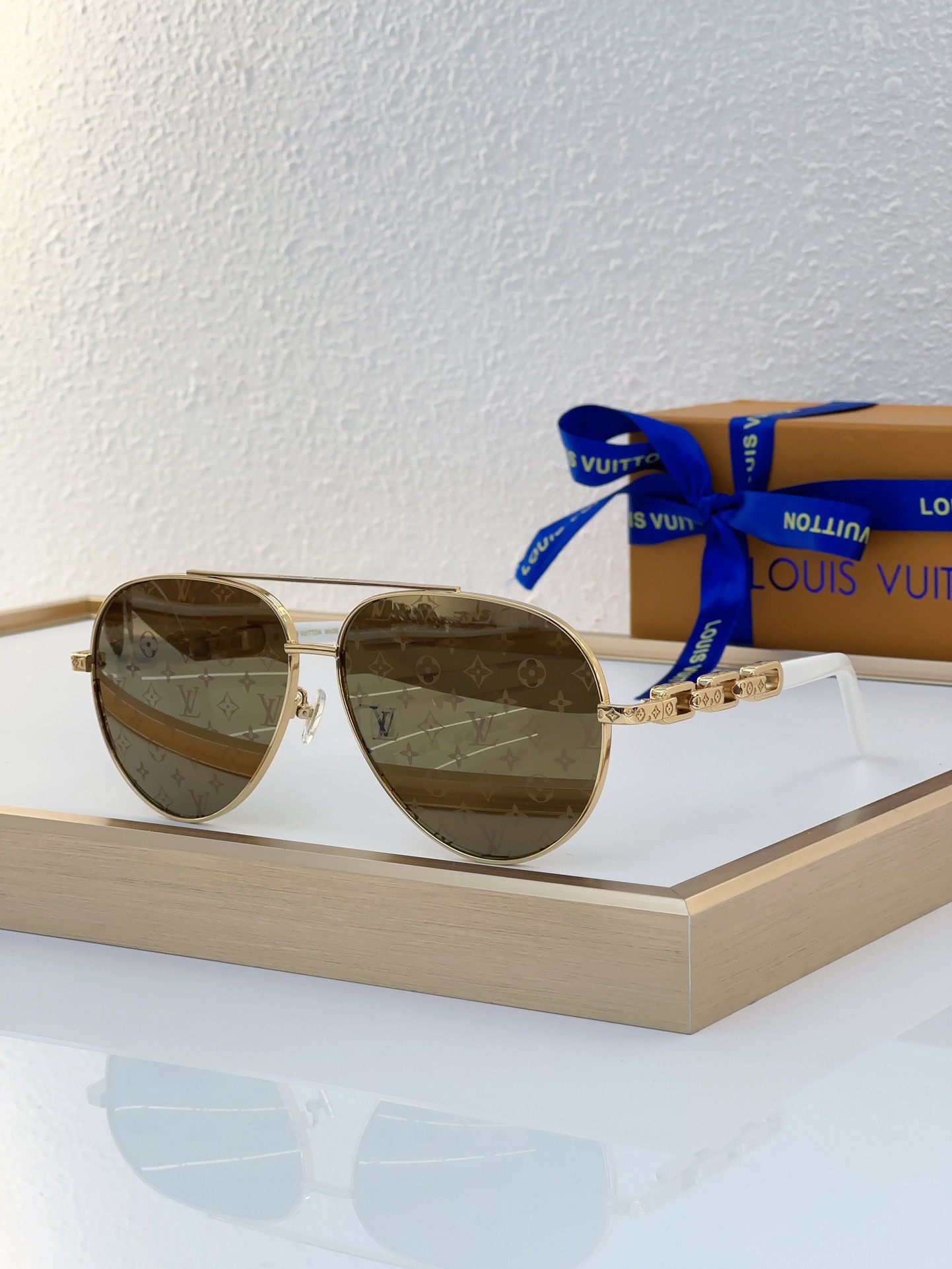 Louis Vuitton Z3210E Aviator Sunglasses