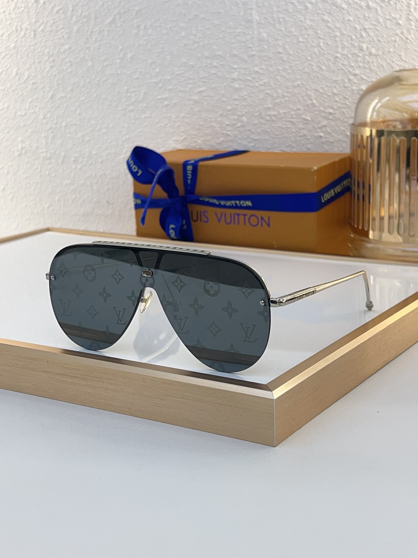 Louis Vuitton Z3170E Shield - Shaped Sunglasses