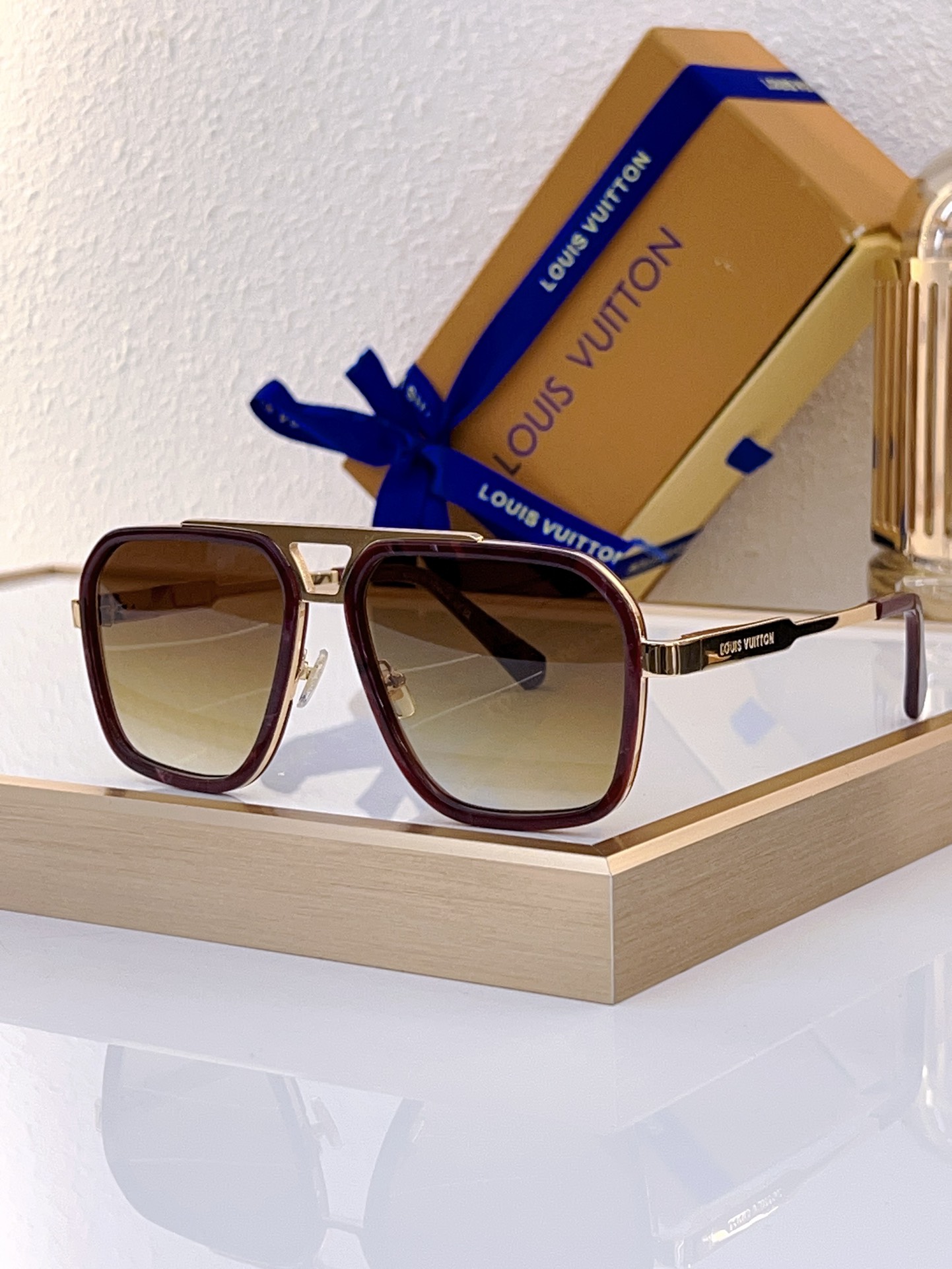 Louis Vuitton Z3000E Aviator Sunglasses
