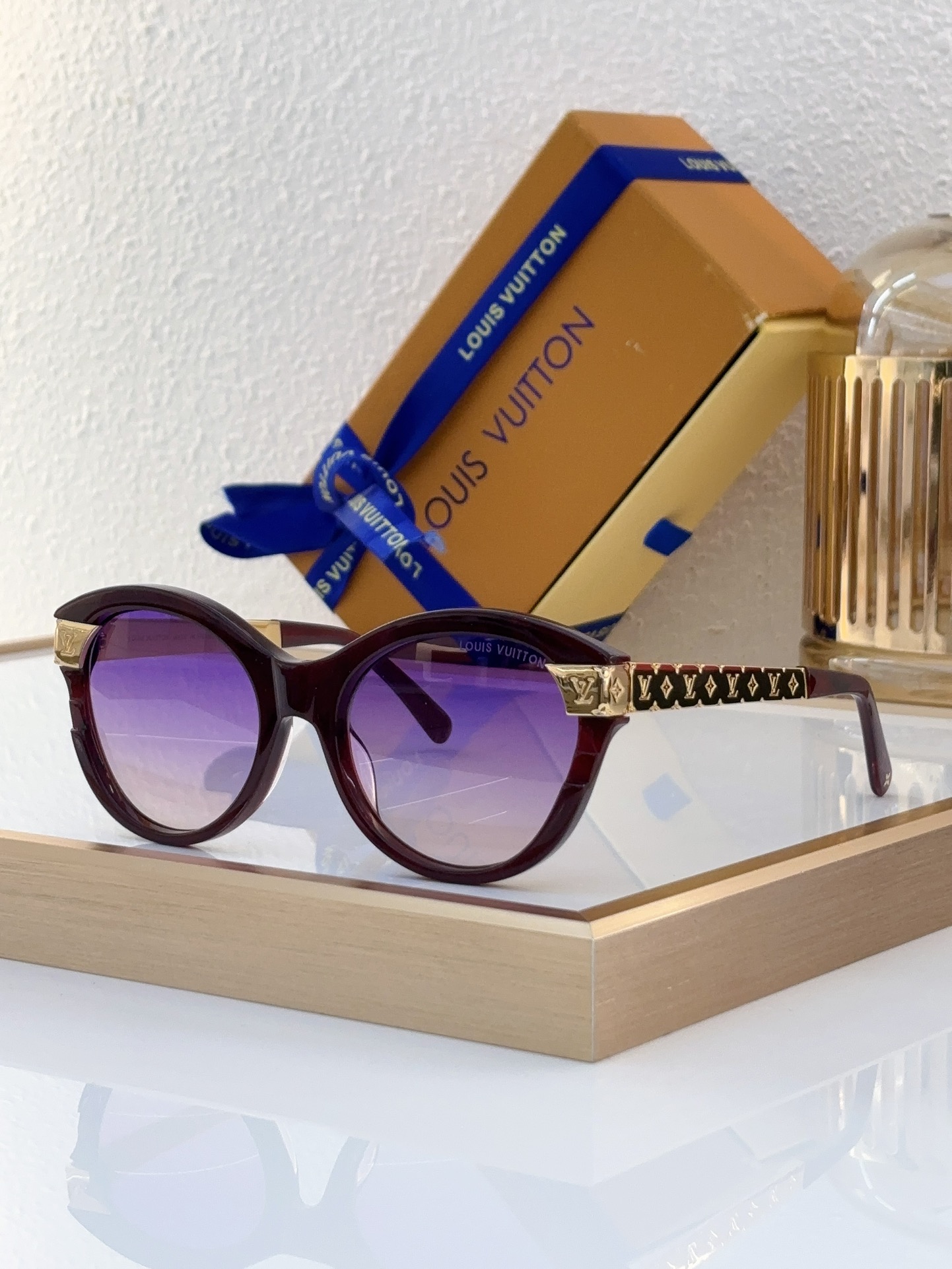 Louis Vuitton Z2640E Round Sunglasses