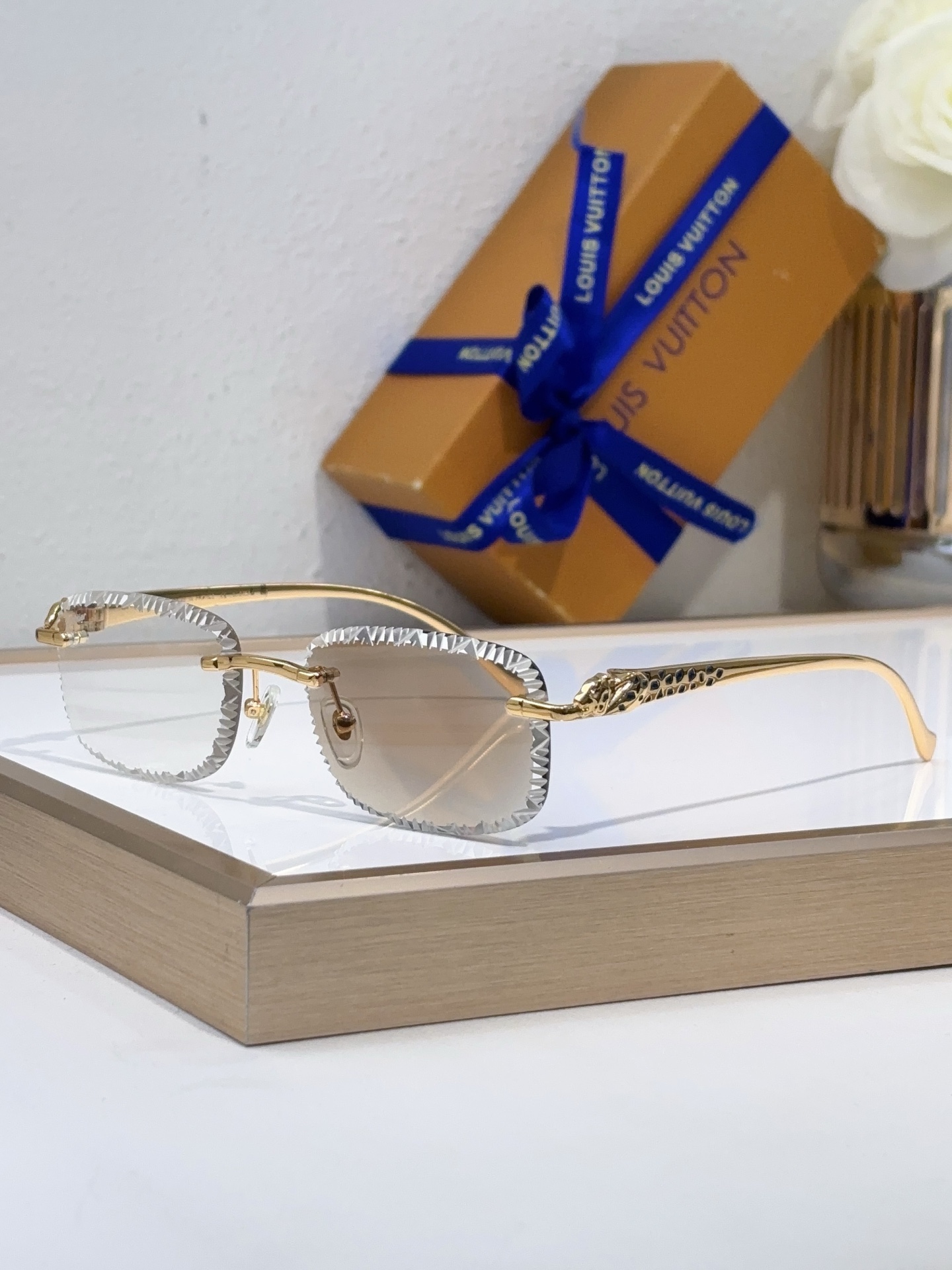 Louis Vuitton Z1640E Rimless Square Sunglasses