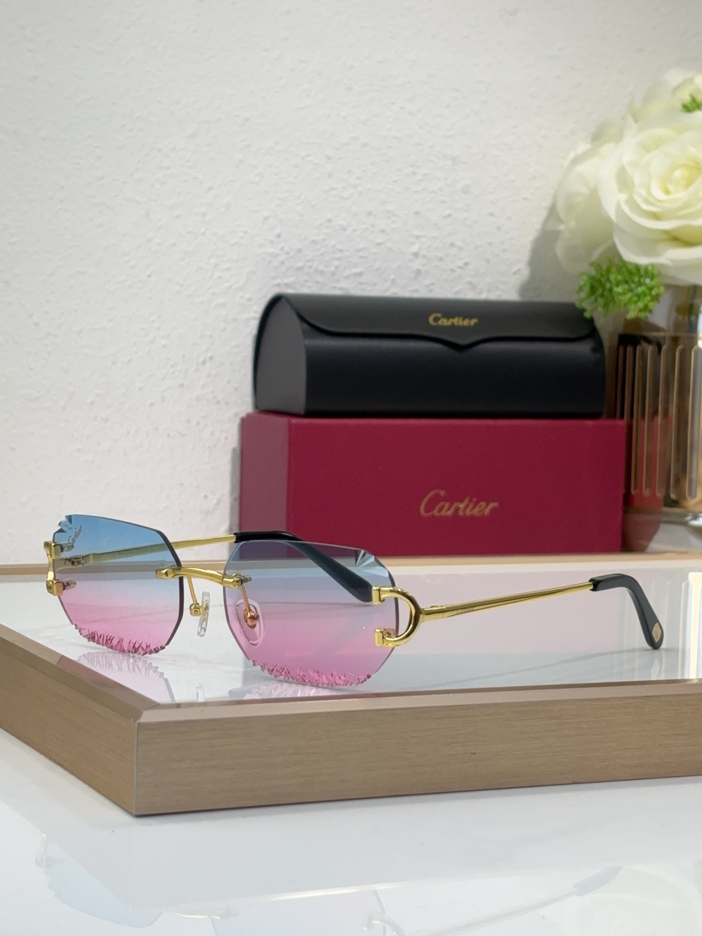 Cartier CT820093O Geometric Rimless Sunglasses with Gradient Lenses