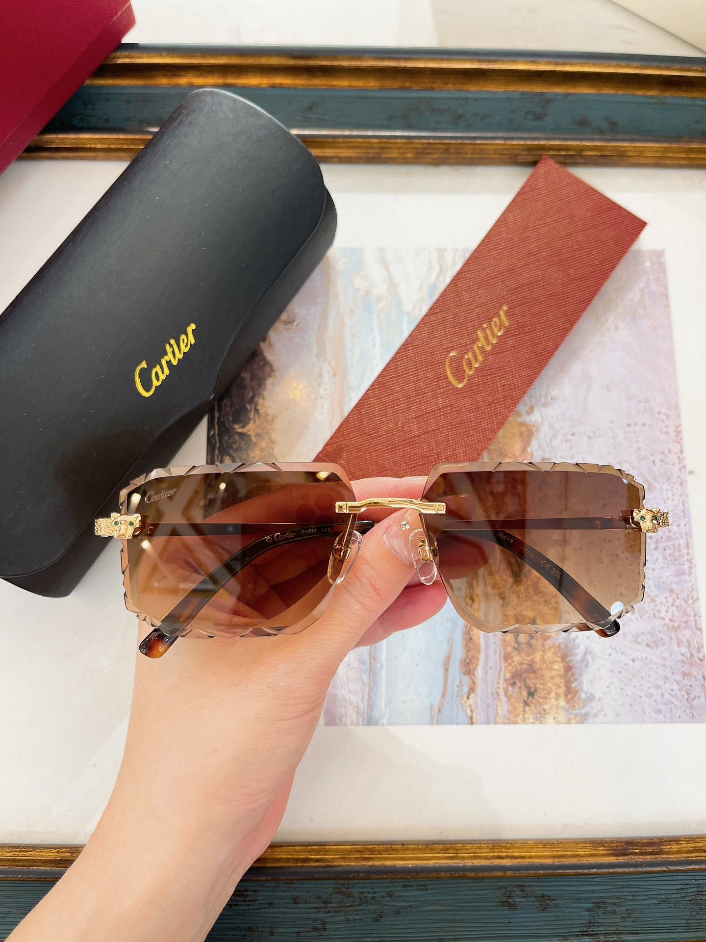 Cartier CT0541S Panthère Faceted Rimless Collection